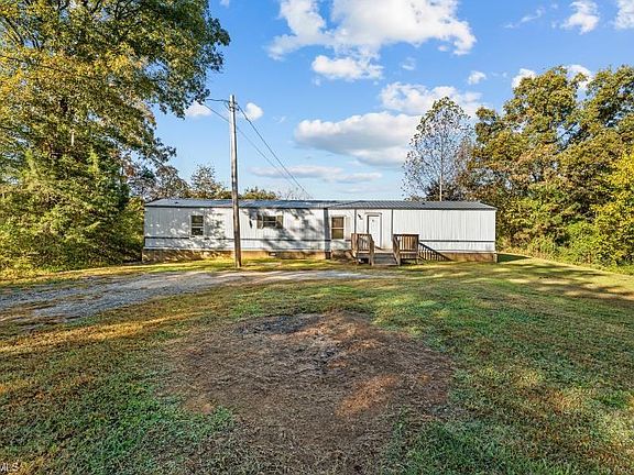 3rd image of 253 Hoover Hill Rd