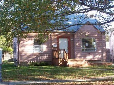 706 Huron St, Flint, MI, 48507