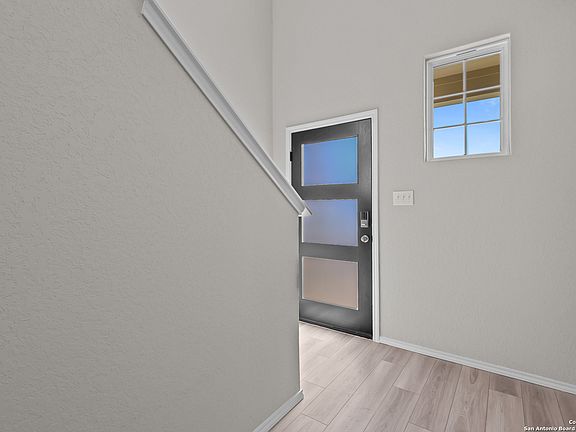 5th image of 2543 Dry Moss Way