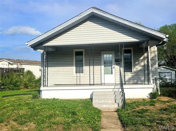 628 N 3rd St, Dupo, IL 62239