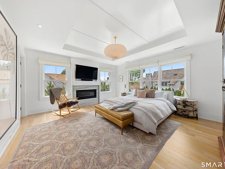 15 Roosevelt Rd — Photo 20