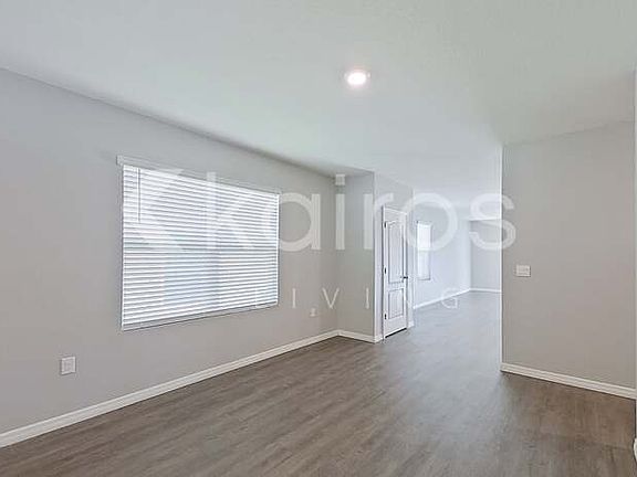 5th image of 32204 Edson Ave