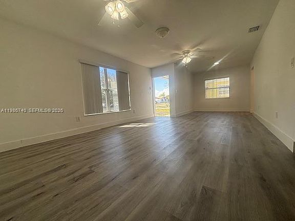 3rd image of 5215 SW 128th Ave