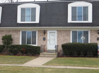 484 Emerson Dr, Buffalo, NY 14226