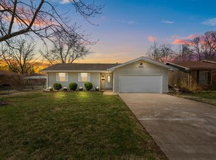 2365 S Dollison Avenue, Springfield, MO 65807
