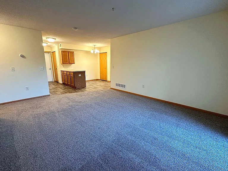 Arcade Estates West — Photo 79