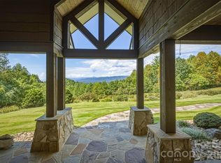 1638 Johns Ridge Pkwy #144, Lenoir, NC 28645