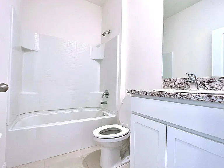 3539 Autumn Amber Dr — Photo 7