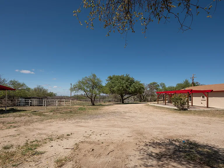 1560 N John Adams St — Photo 25