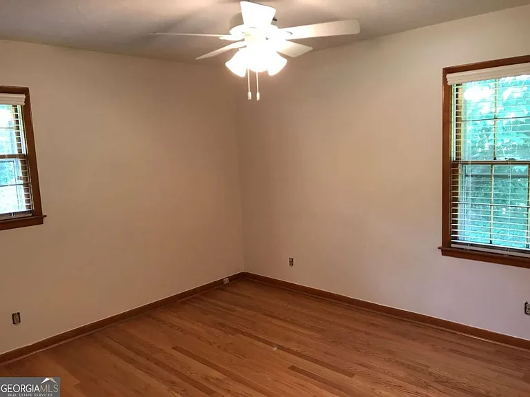 1321 Mary Dale Dr — Photo 11