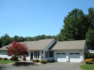 20 Hillside Meadows Dr, Southampton, MA 01073