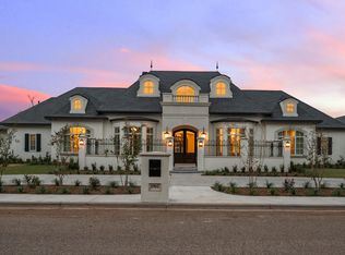 1902 Aberdeen Ave, Lubbock, TX 79407