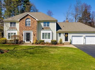 48 Blueberry Rdg, Westfield, MA 01085
