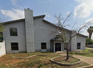 707 Tilden St, Cotulla, TX 78014