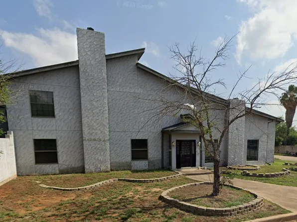 707 Tilden St, Cotulla, TX 78014