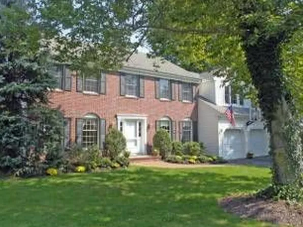 23 Maple St, Chatham, NJ 07928