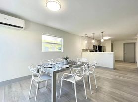 1493 NW 55 St, 1493-A