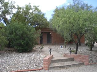 8150 E Rockgate Rd, Tucson, AZ 85750