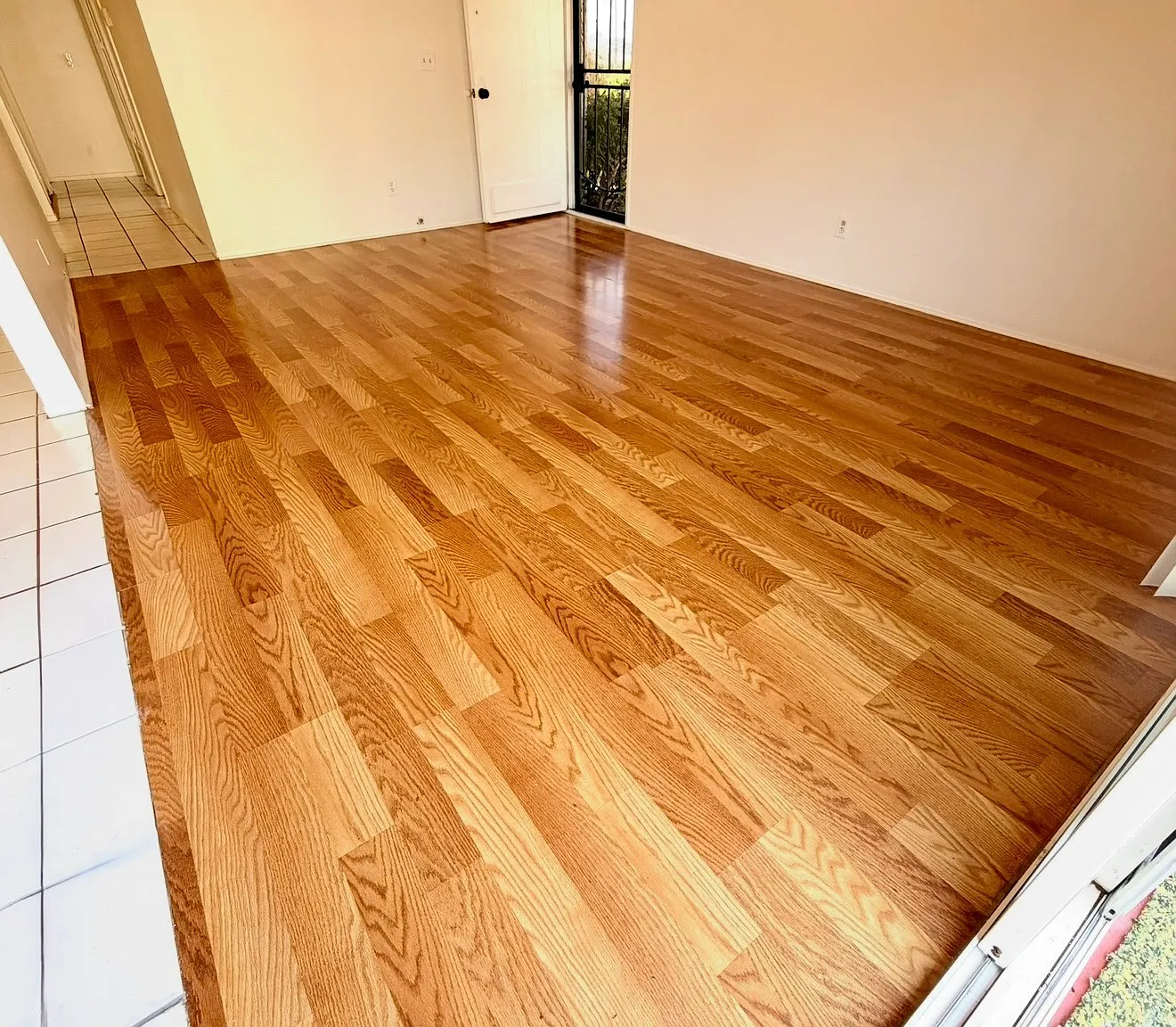 3 bed, 1104 sqft, $3,700 — Photo 4