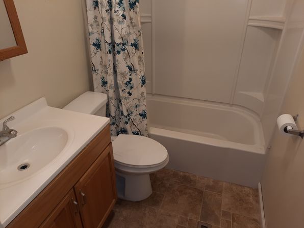 411 N Elm St APT C