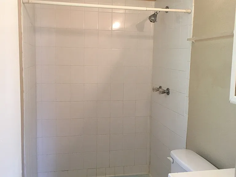 4333 Stephanie Way — Photo 5