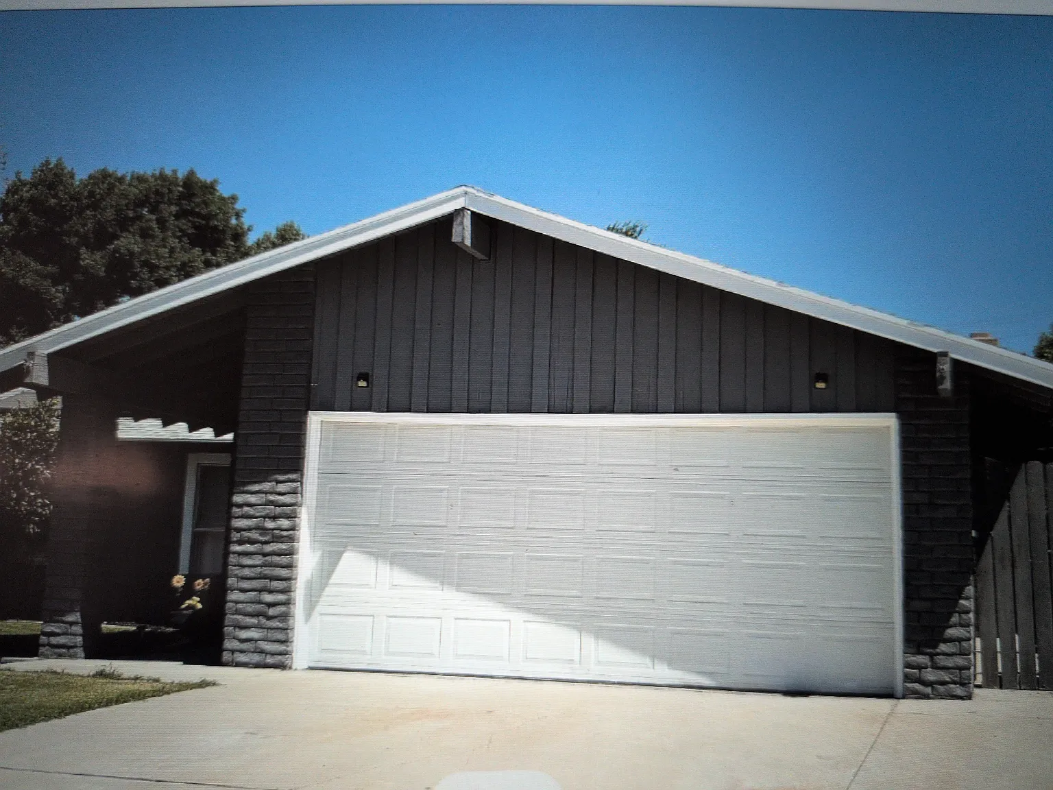 518 McKelvey Ave — Photo 2