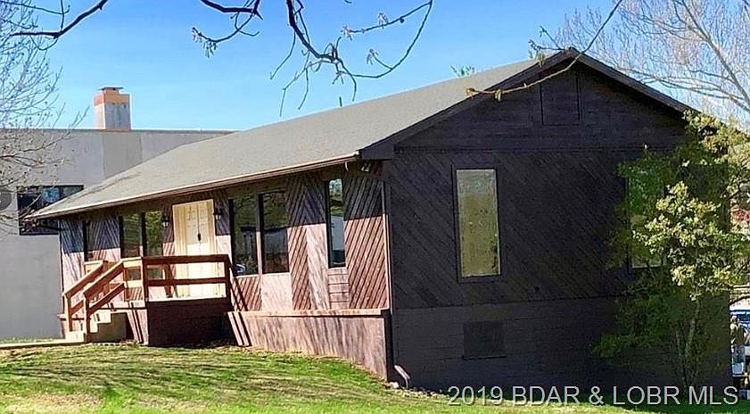 2nd image of 65 Lake Rd