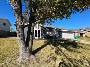 9867 Sageroyal Ln, Houston, TX 77089