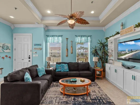 102 E Jupiter Ln APT 3, South Padre Island, TX 78597
