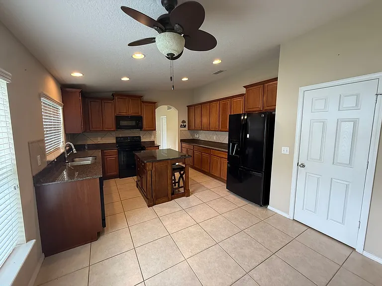 3067 Santa Marcos Dr — Photo 11