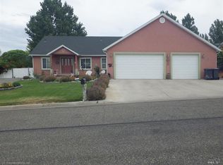 3077 Frontier St, Winnemucca, NV 89445