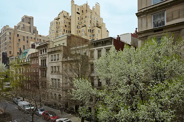 Rented by Brown Harris Stevens | media 35