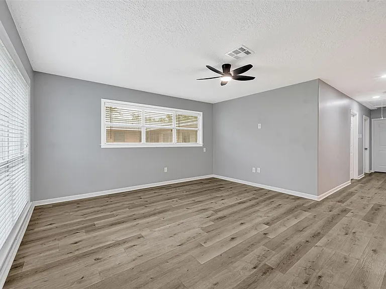 2131 Counter Point Dr — Photo 10
