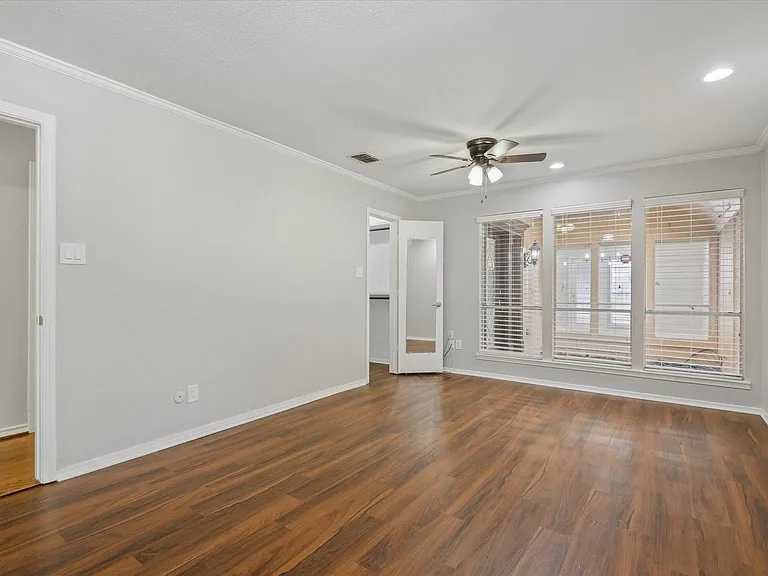 7715 Brush Wood Dr — Photo 30