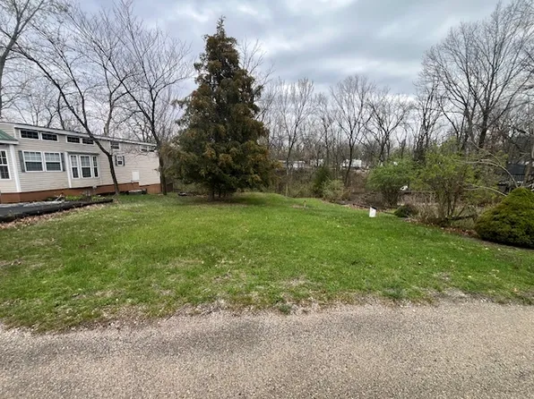 2795 E 28th Rd Lot 1143, Seneca, IL 61360