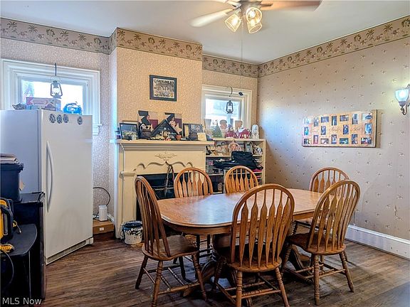 4th image of 306 10th St