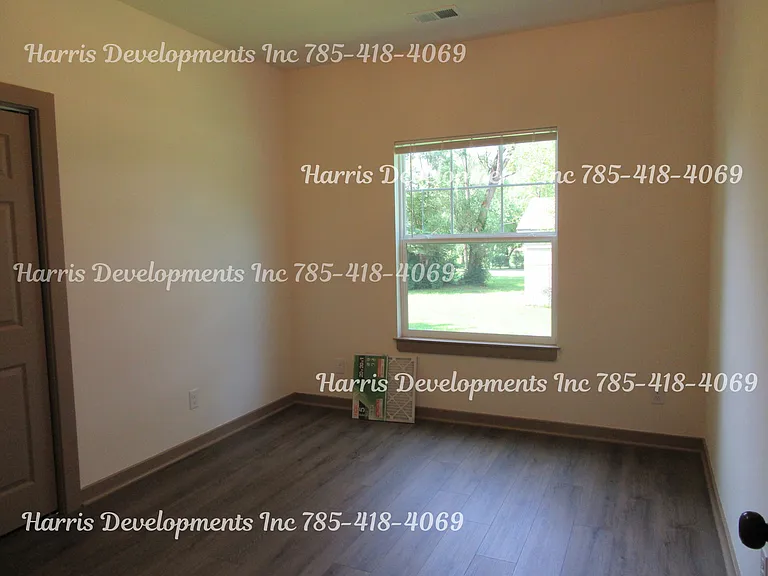 312 S Cherry St — Photo 13