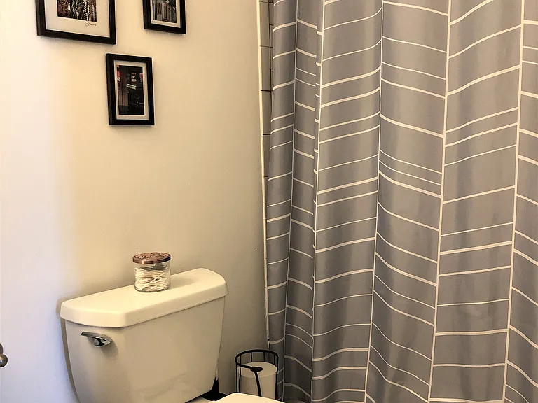 508 Martin Street — Photo 16