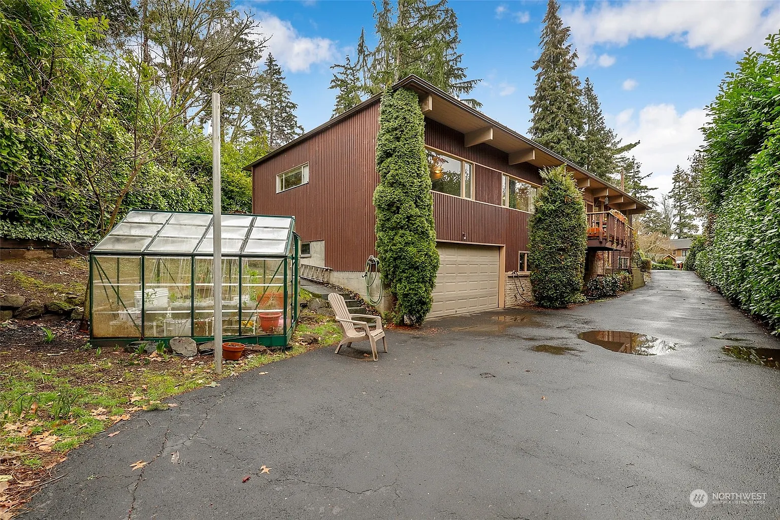 4020 76th Avenue SE photo 1