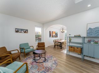 132 Skyview Ct, Louisville, CO 80027