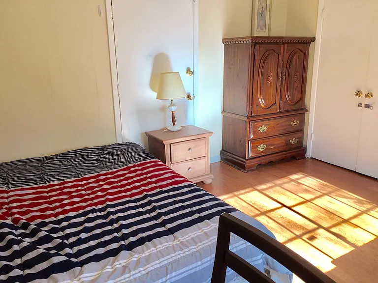 562 Lennox Dr — Photo 15