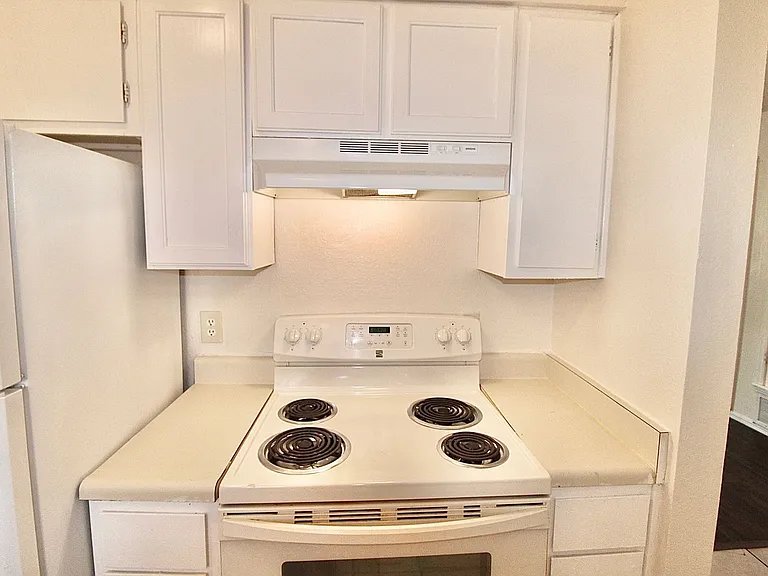 2336 Heatherfield Ln — Photo 6