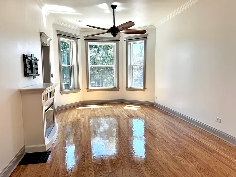 2424 N Mozart St #2 — Photo 7