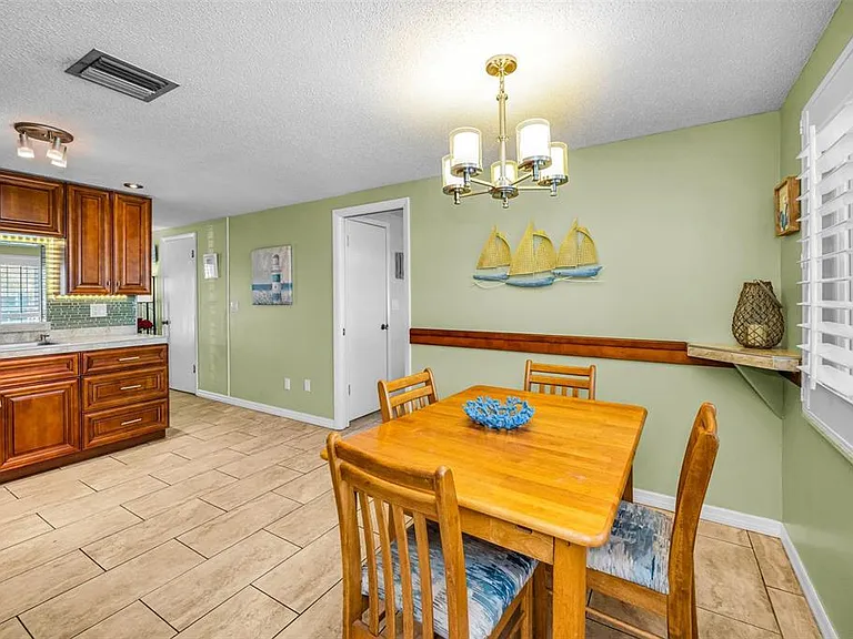 1000 Crane Ct — Photo 21