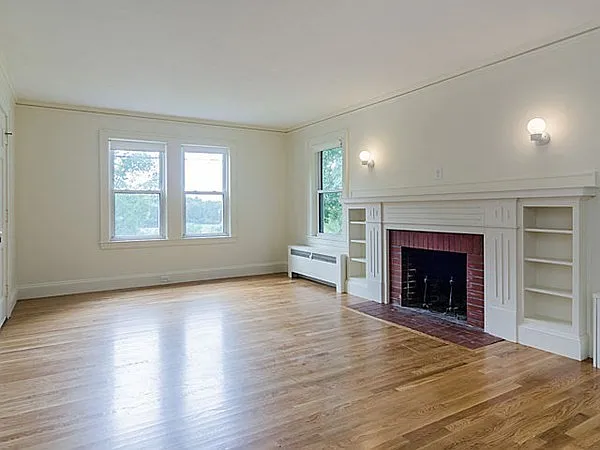 303 Mill St #303 — Photo 2