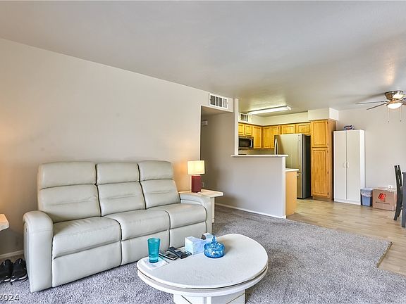 5th image of 5710 E Tropicana Ave Unit 1123