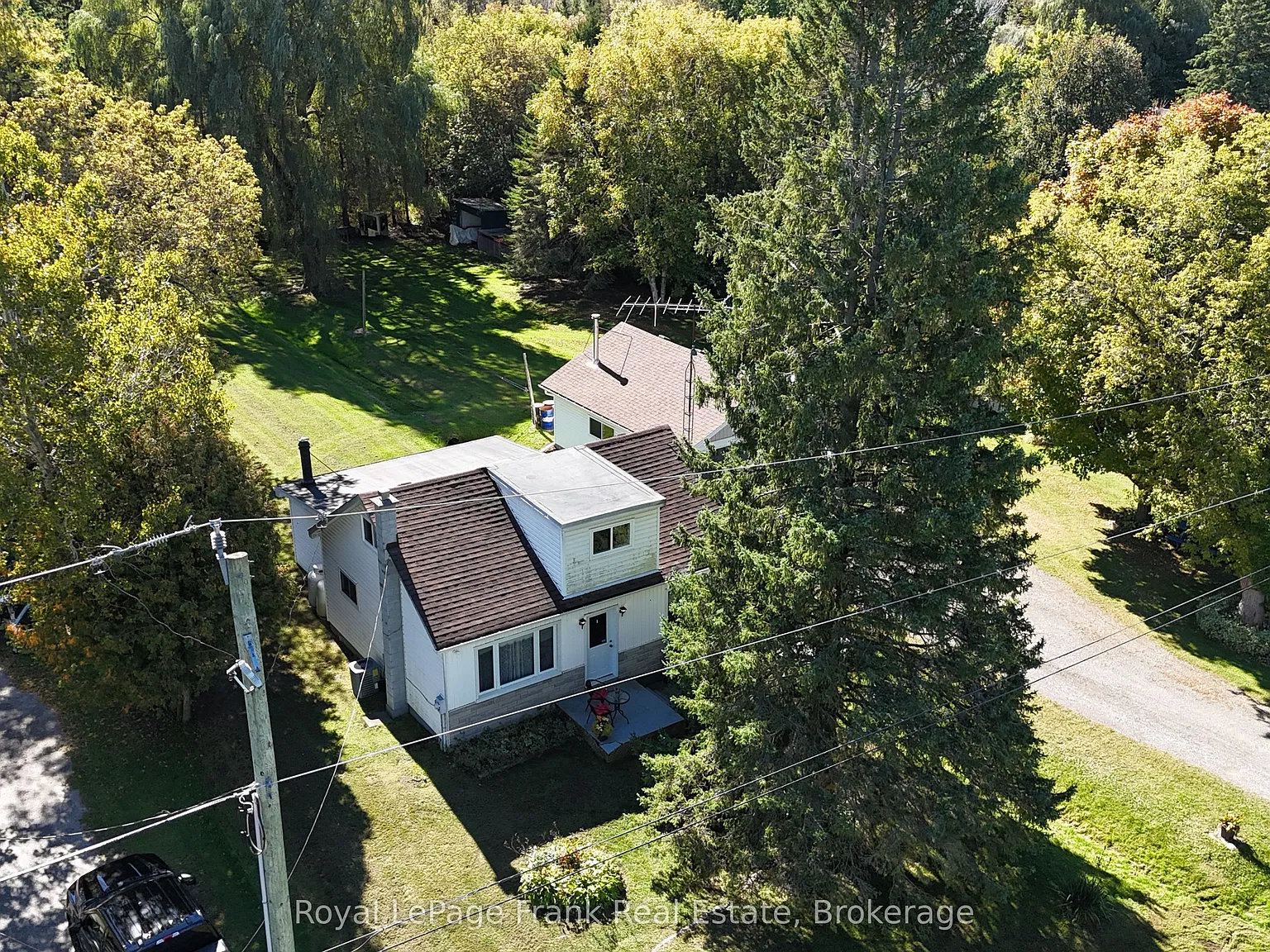 3 bed, $2,750 — Photo 2