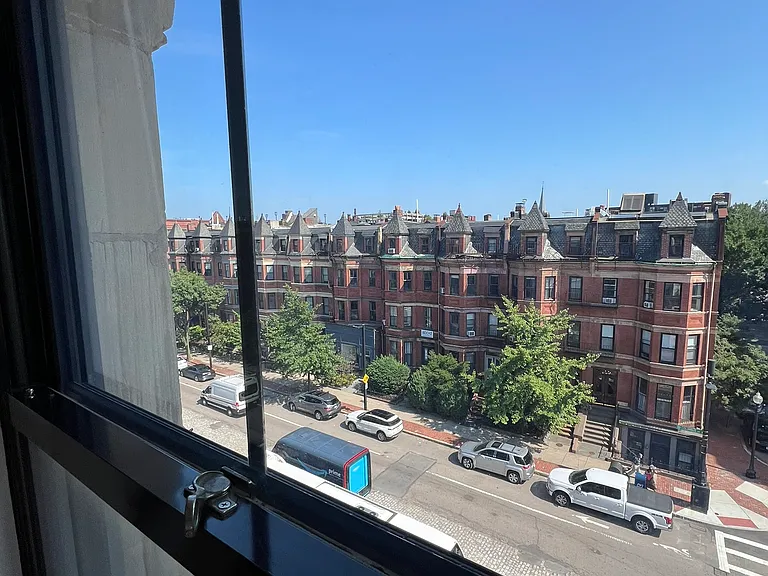 557 Columbus Ave #401 — Photo 23