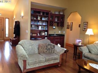 925 Ransom Ave, Brookings, OR 97415