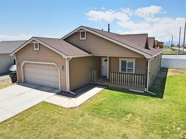 1656 Pikes Peak Place, Alamosa, CO 81101